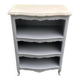 Light grey ancient bibus