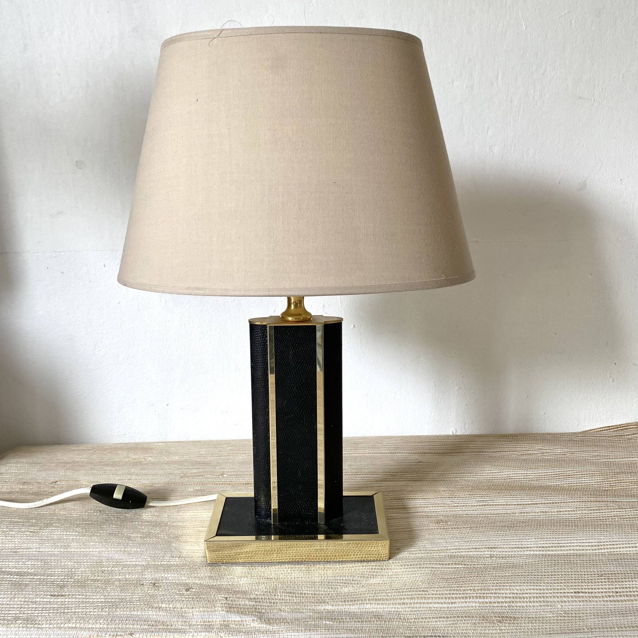 70s-80s living room lamp in leather and gold metal