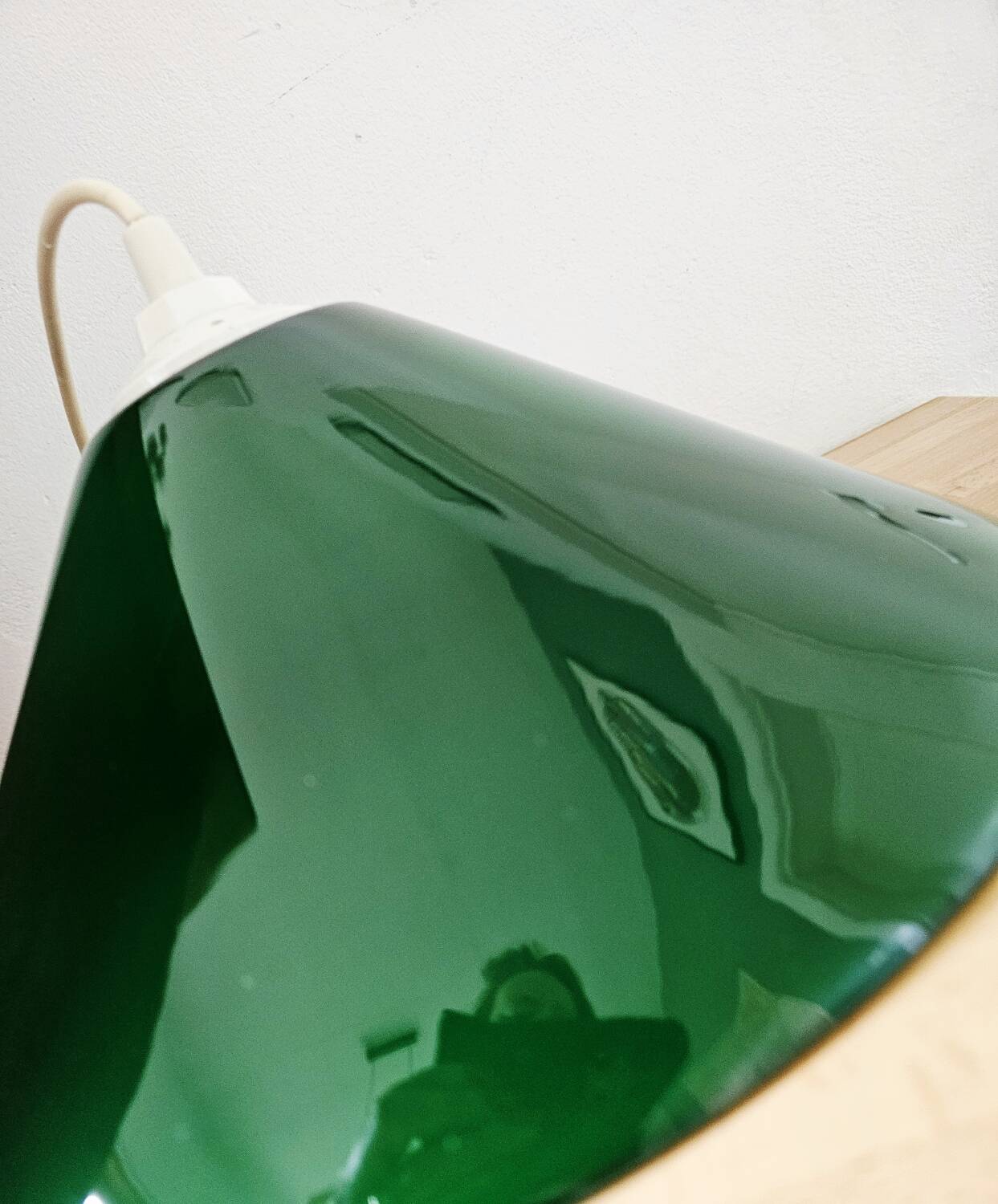 Green opaline pendant light