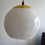 White opaline suspension and gilded brass from the 1960s.