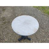 Bistro table in cast iron and white marble from 1900