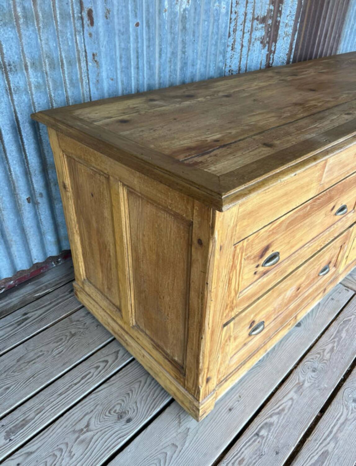 Former draper's counter