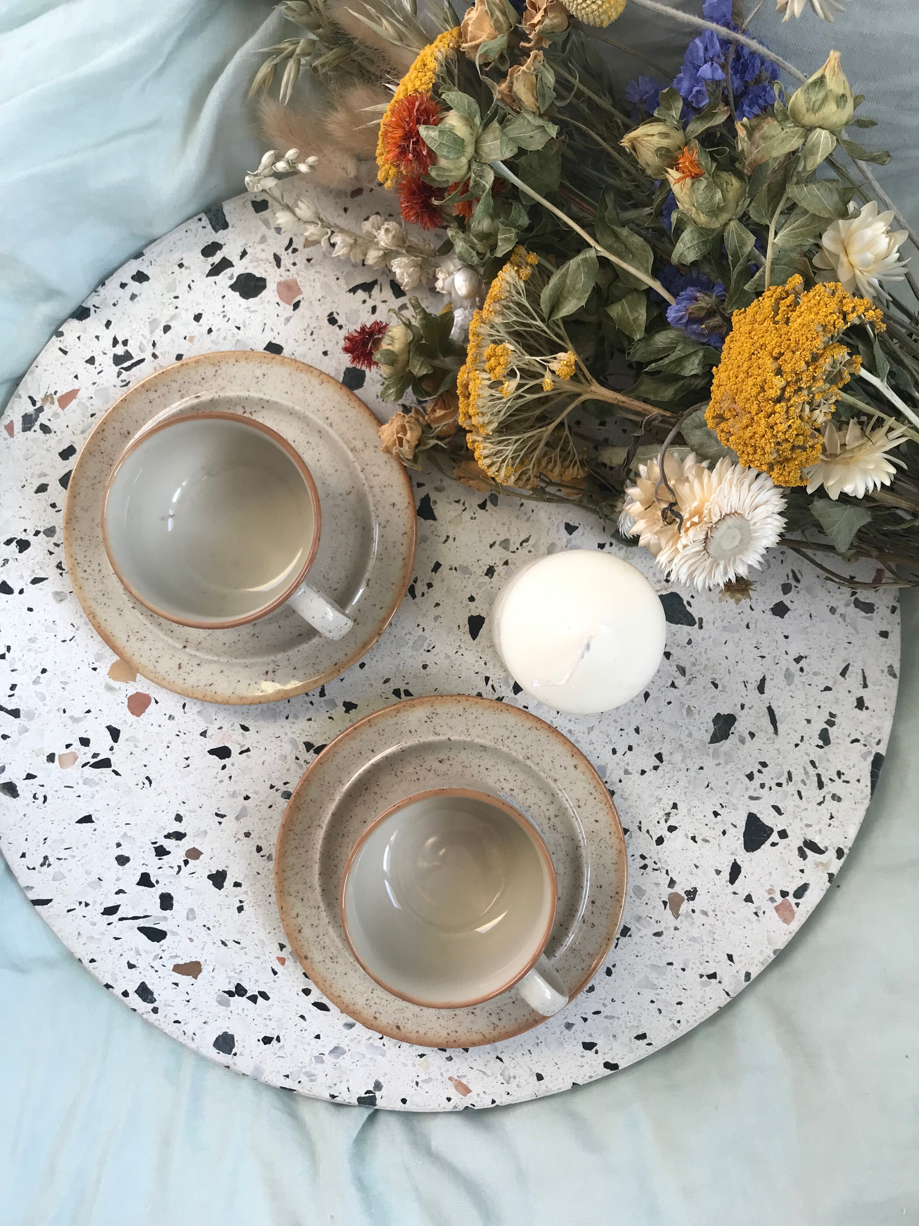2 cups - saucers
