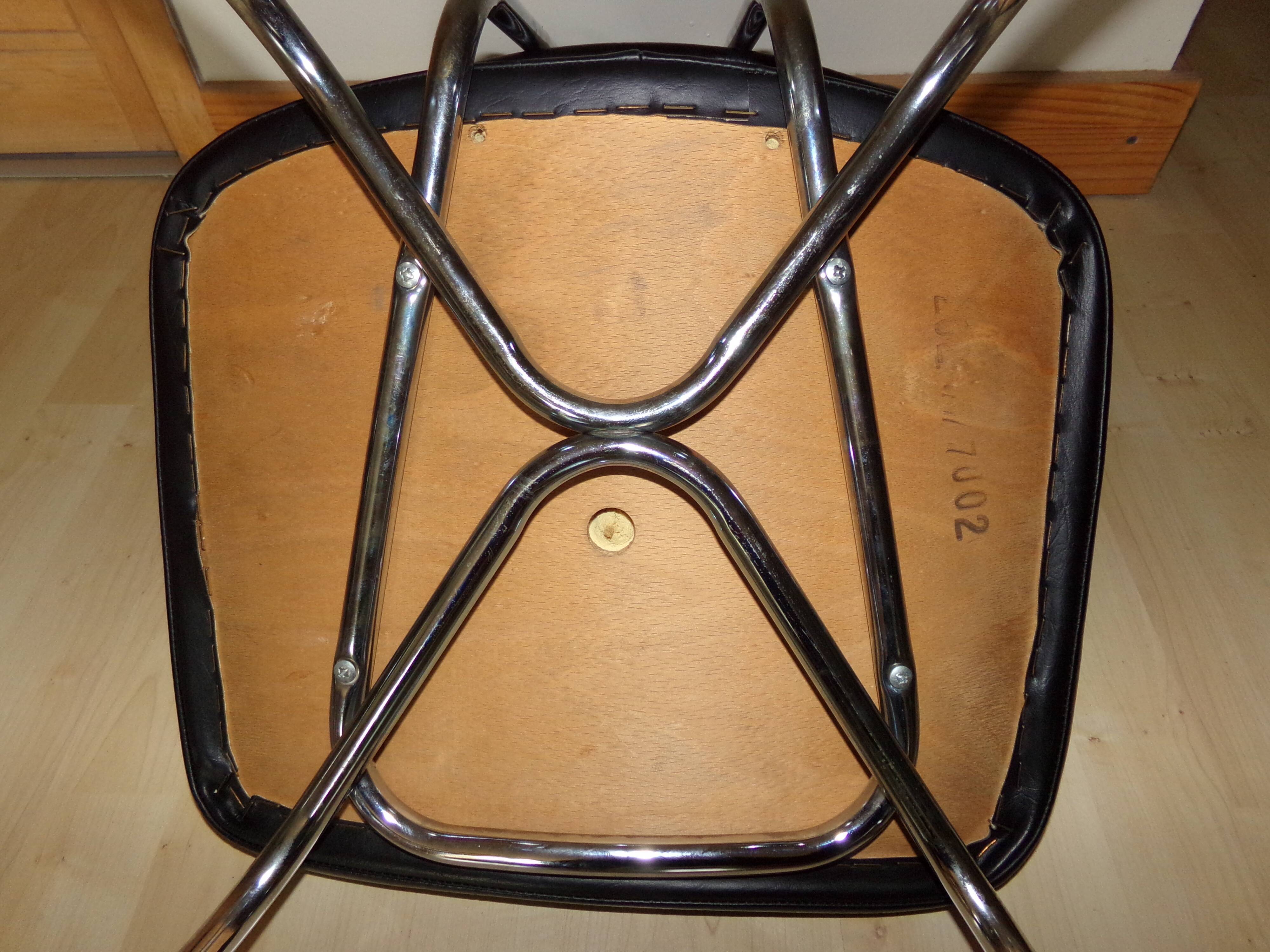 Chair faux leather black
