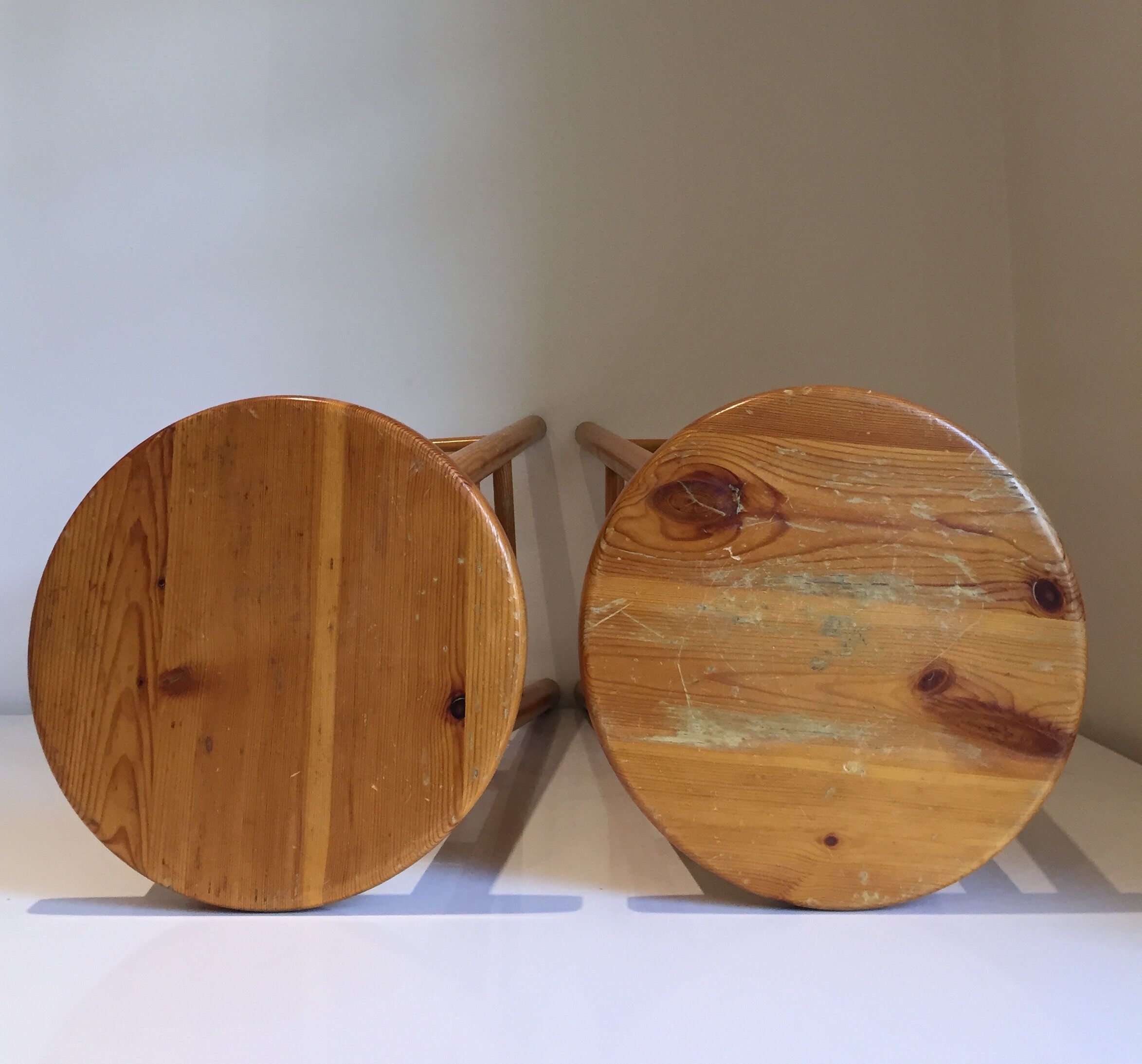 Paire de tabourets vintage en bois