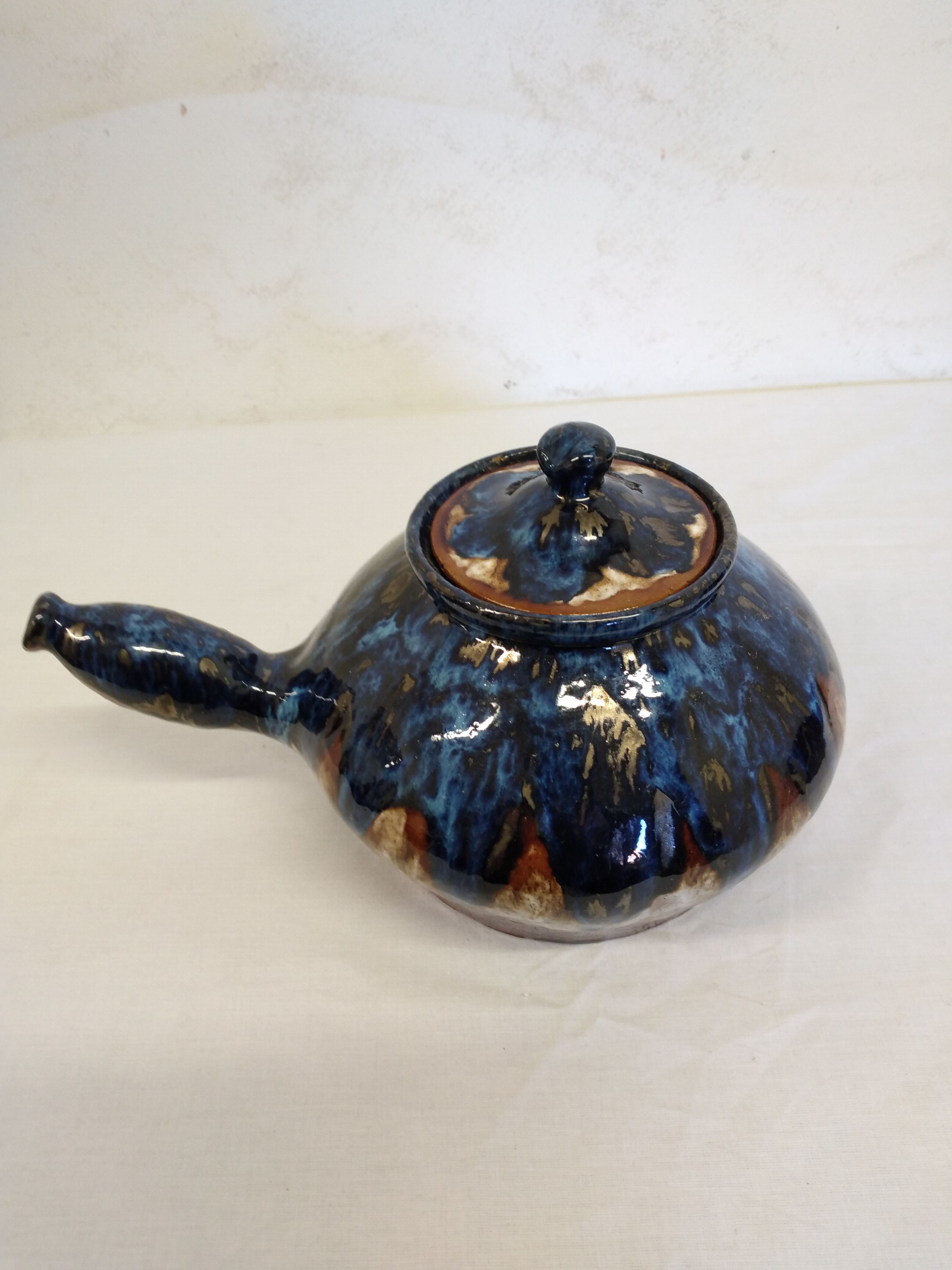 Vintage teapot signed RLM Chantier Island of Oléron