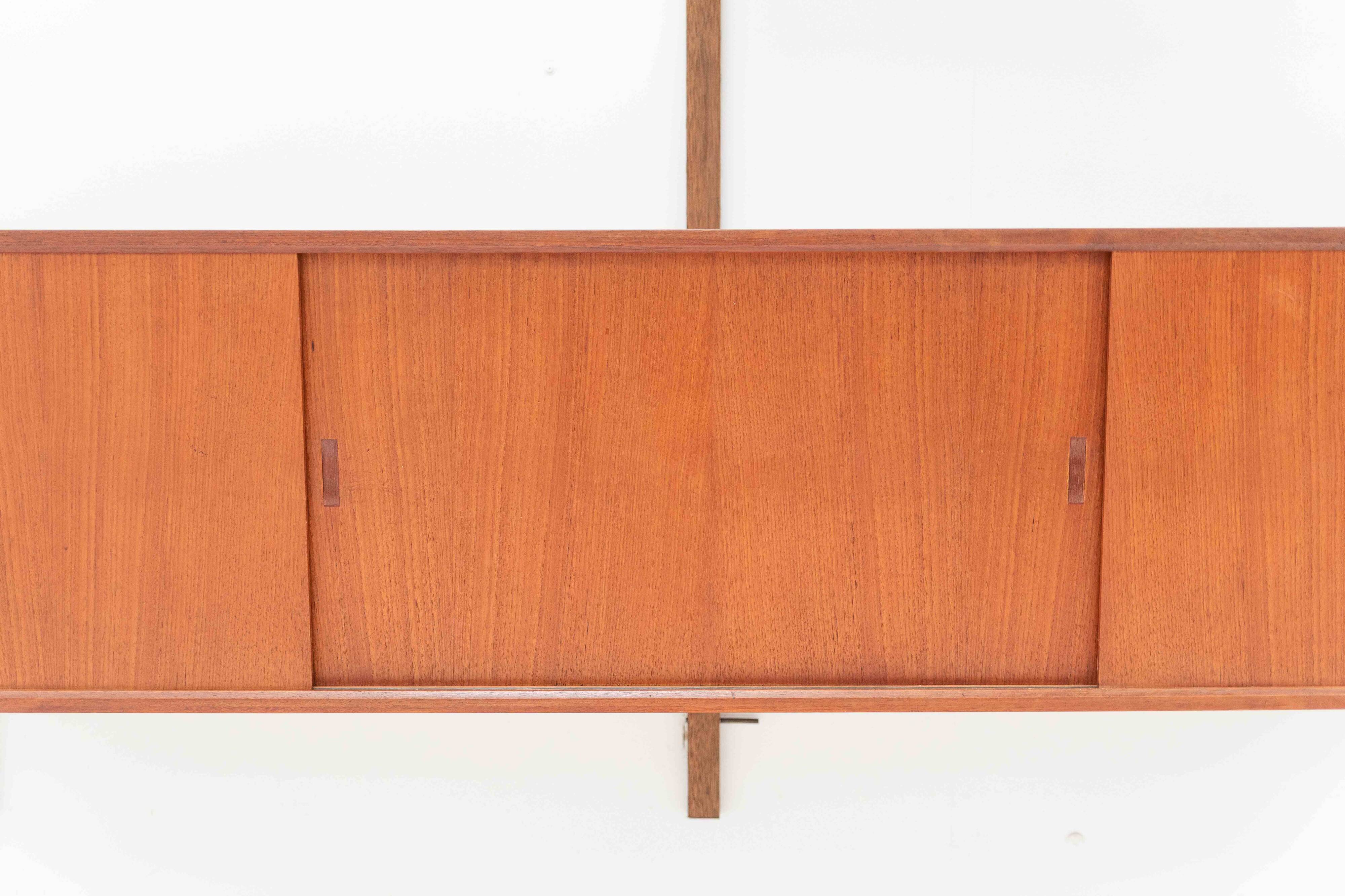 4-Bay Wall Unit by P. Cadovius