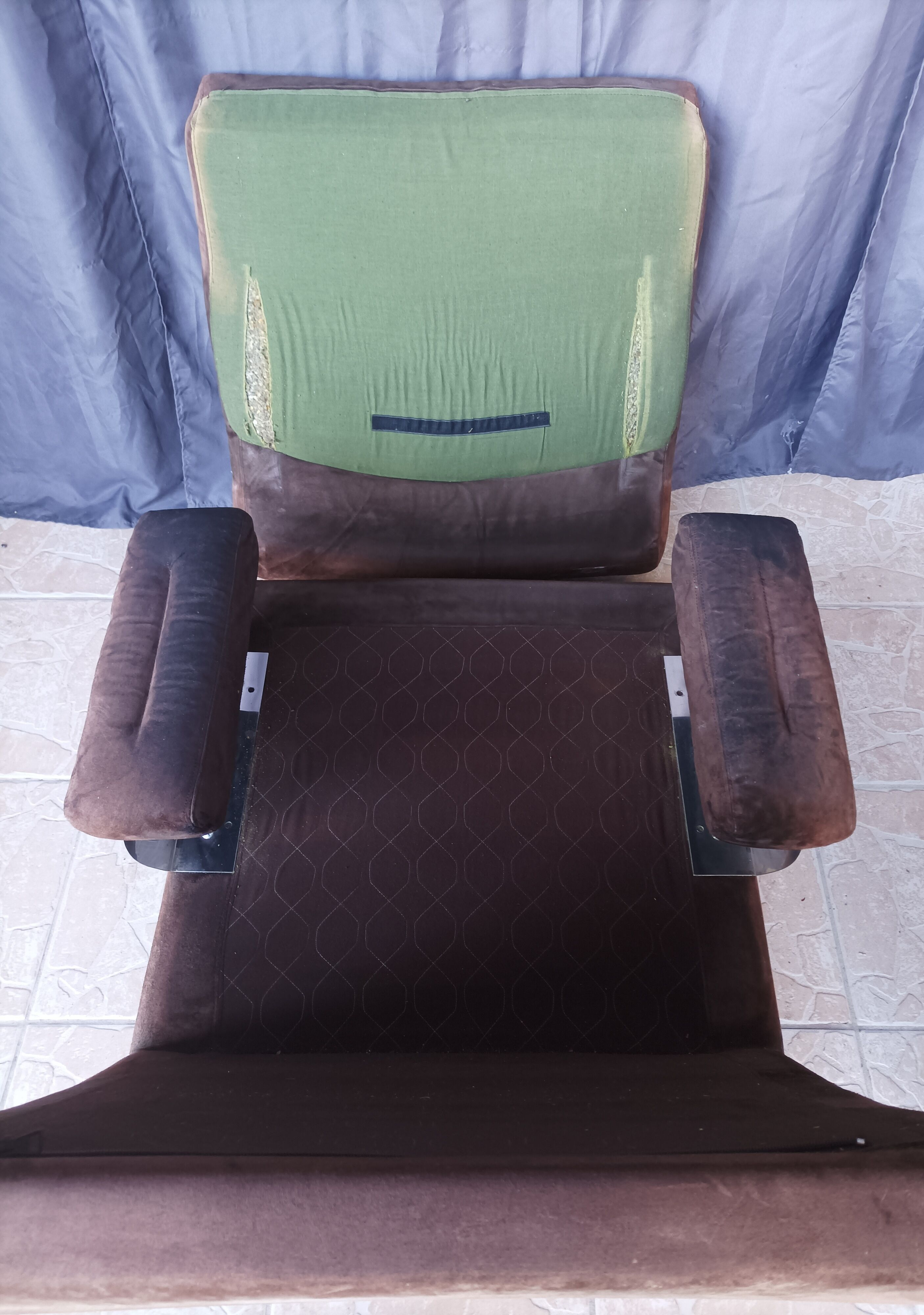 Fauteuil en cuir et métal chrome