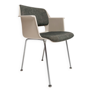 Chaise coque Gispen Modèle