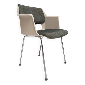 Gispen Model 2225 shell chair by Andre Cordemeijer, 1960s