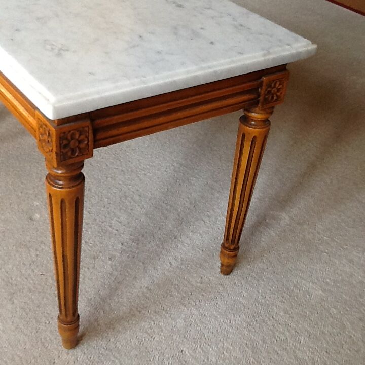 Table basse de salon style Louis XVl