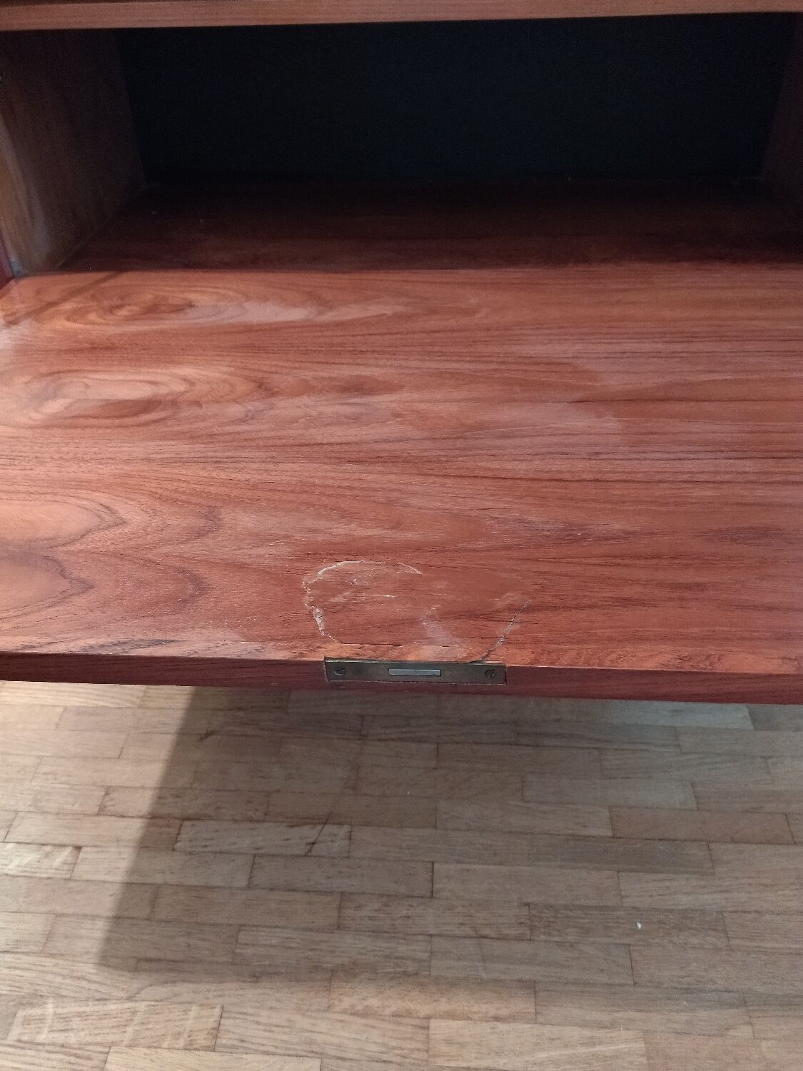 Cadovius chest of drawers