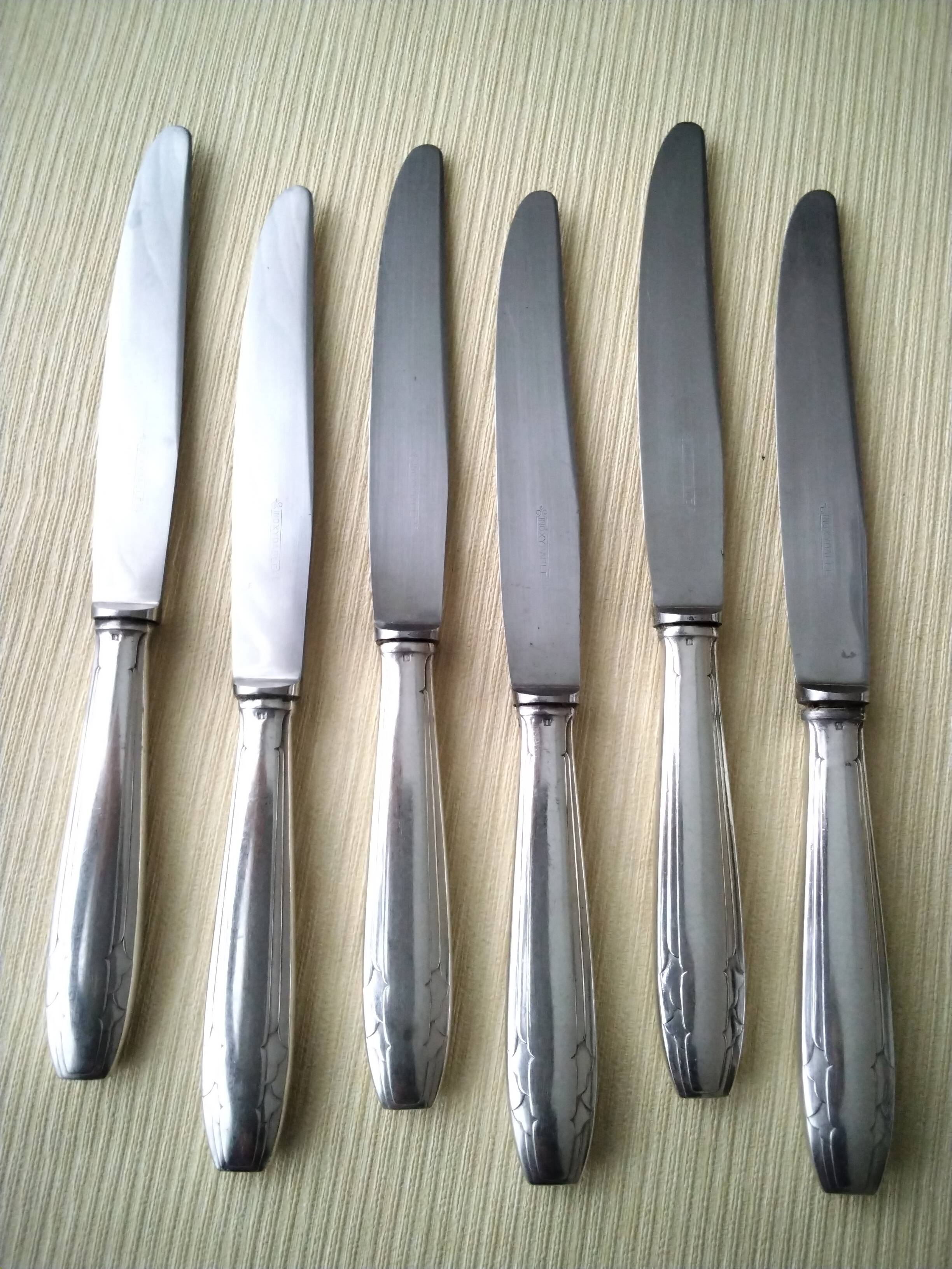6 LB silver plated and stainless steel table knives