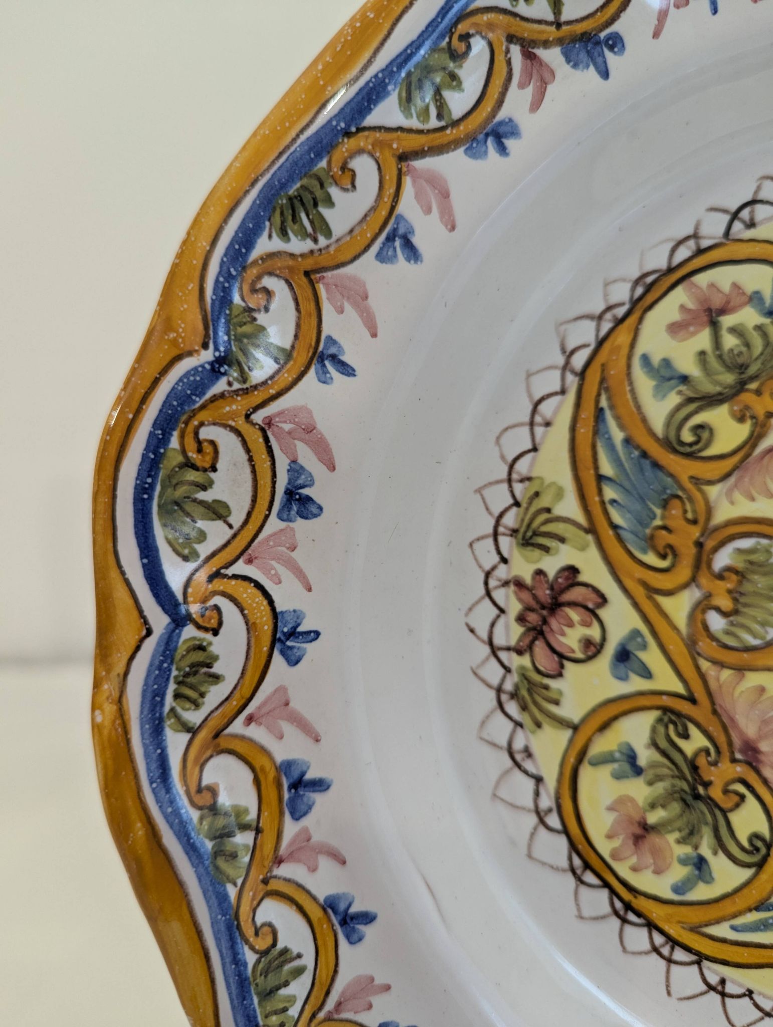 Assiette décorative motifs Celtiques