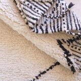 Beni Ourain Traditional Rug - 298 x 204 cm