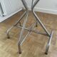 Table de cuisine pliable en formica gris et blanc