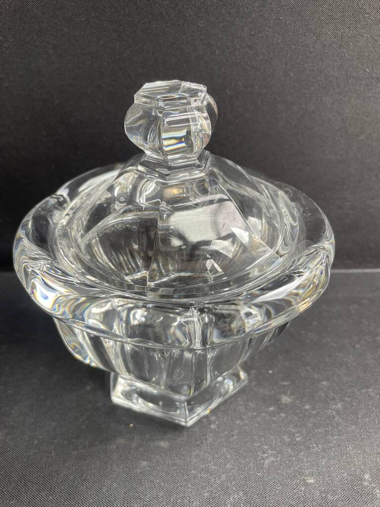 Baccarat Harcourt Missouri sugar bowl