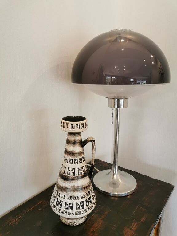 Vintage cone vase Ilkra geometric design