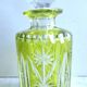 Flacon à parfum verre jaune ouraline, ciselé blanc, Val St Lambert ou St Louis