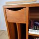 Meuble pour tourne-disque en teck danois des années 1960 – Style Mid-Century Modern