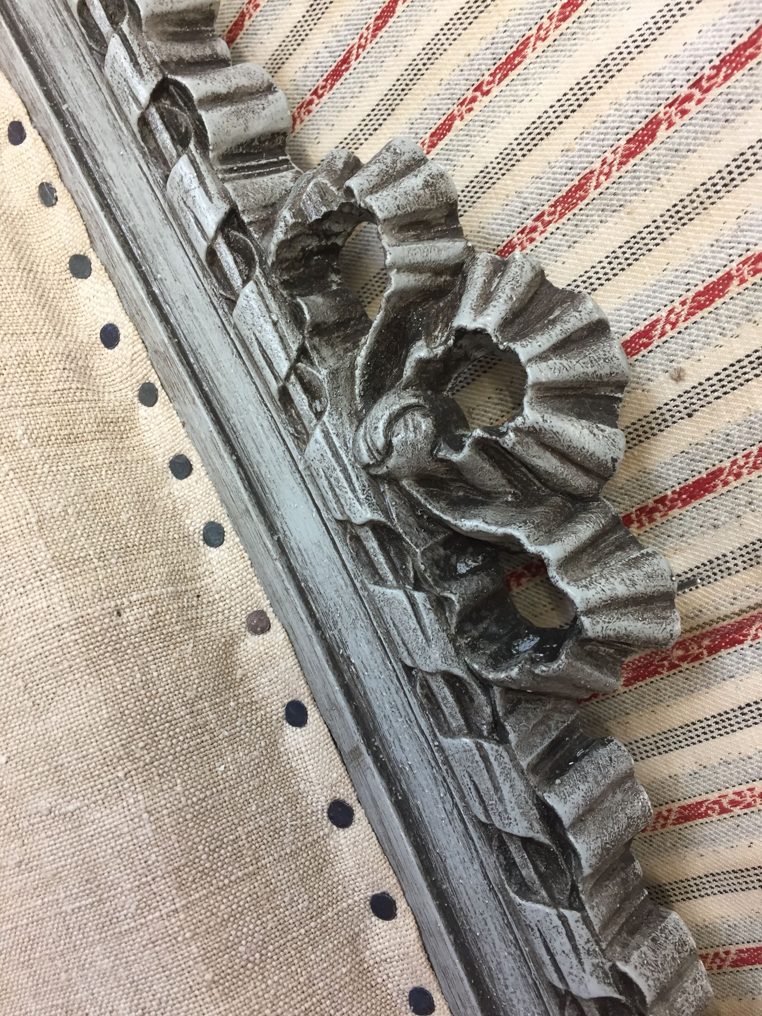 Louis XVI style wooden living room, nineteenth century, consisting of 5 elements completely renovated