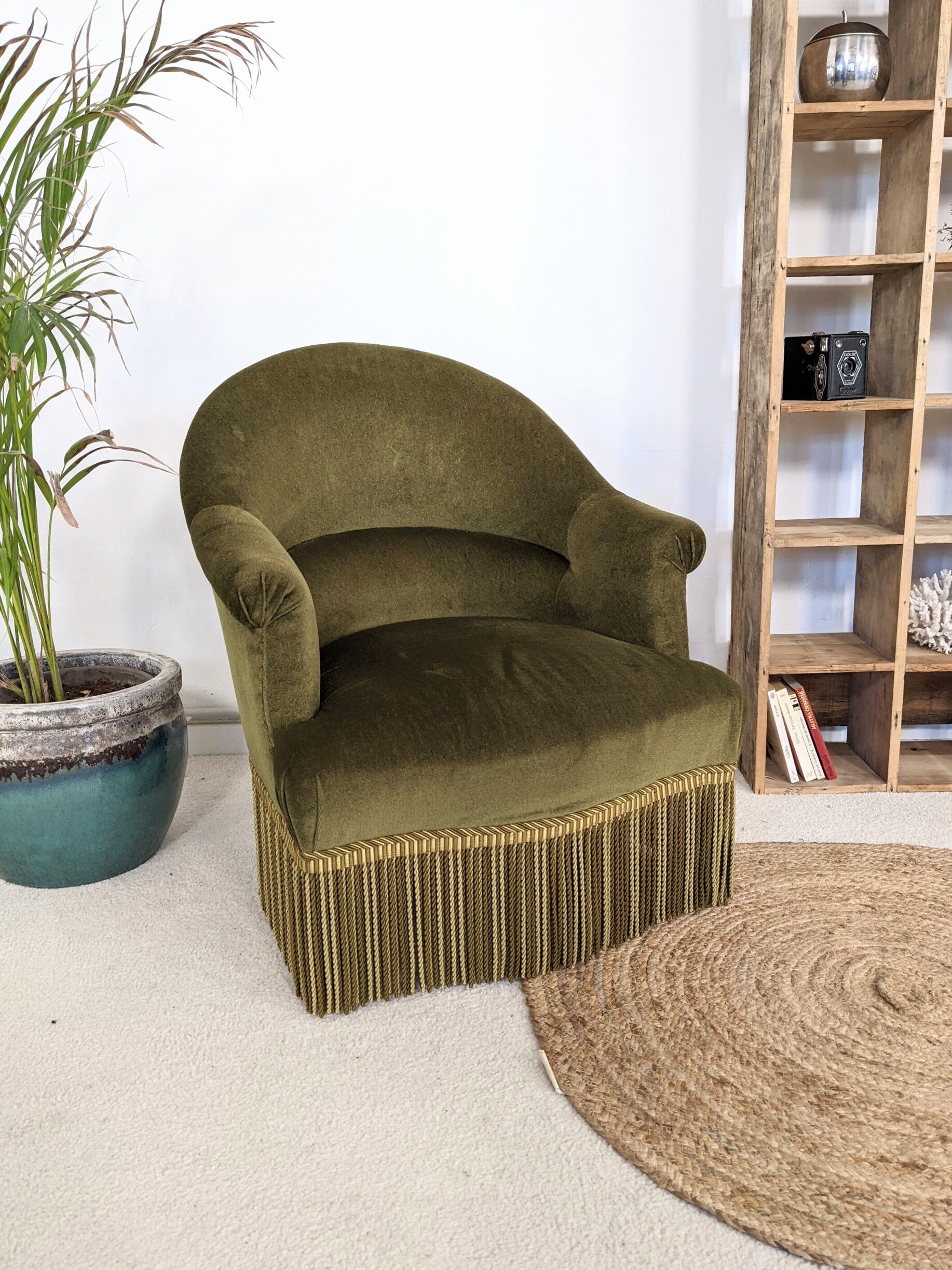 Vintage toad armchair