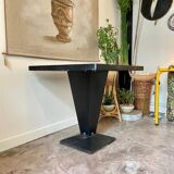 Black metal table ☐ 80 x 80 cm