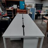 Bench desks 6 workstations with 3 removable partitions used good condition