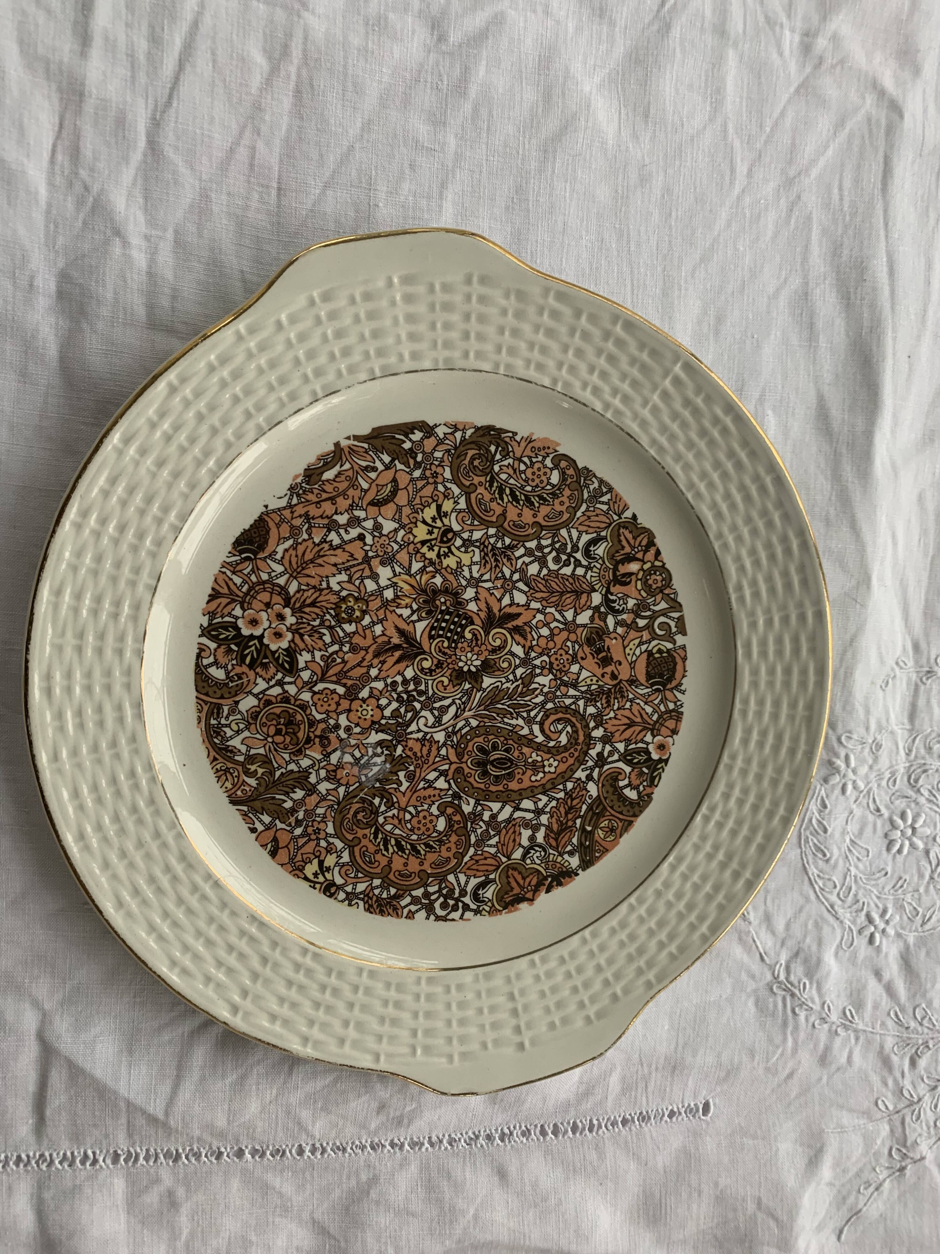 Plat à gâteaux en faïence motif cachemire vintage