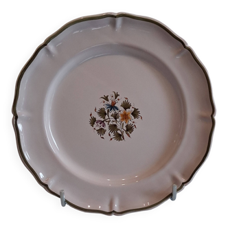 Moustier Feret plate in earthenware in very good condition.