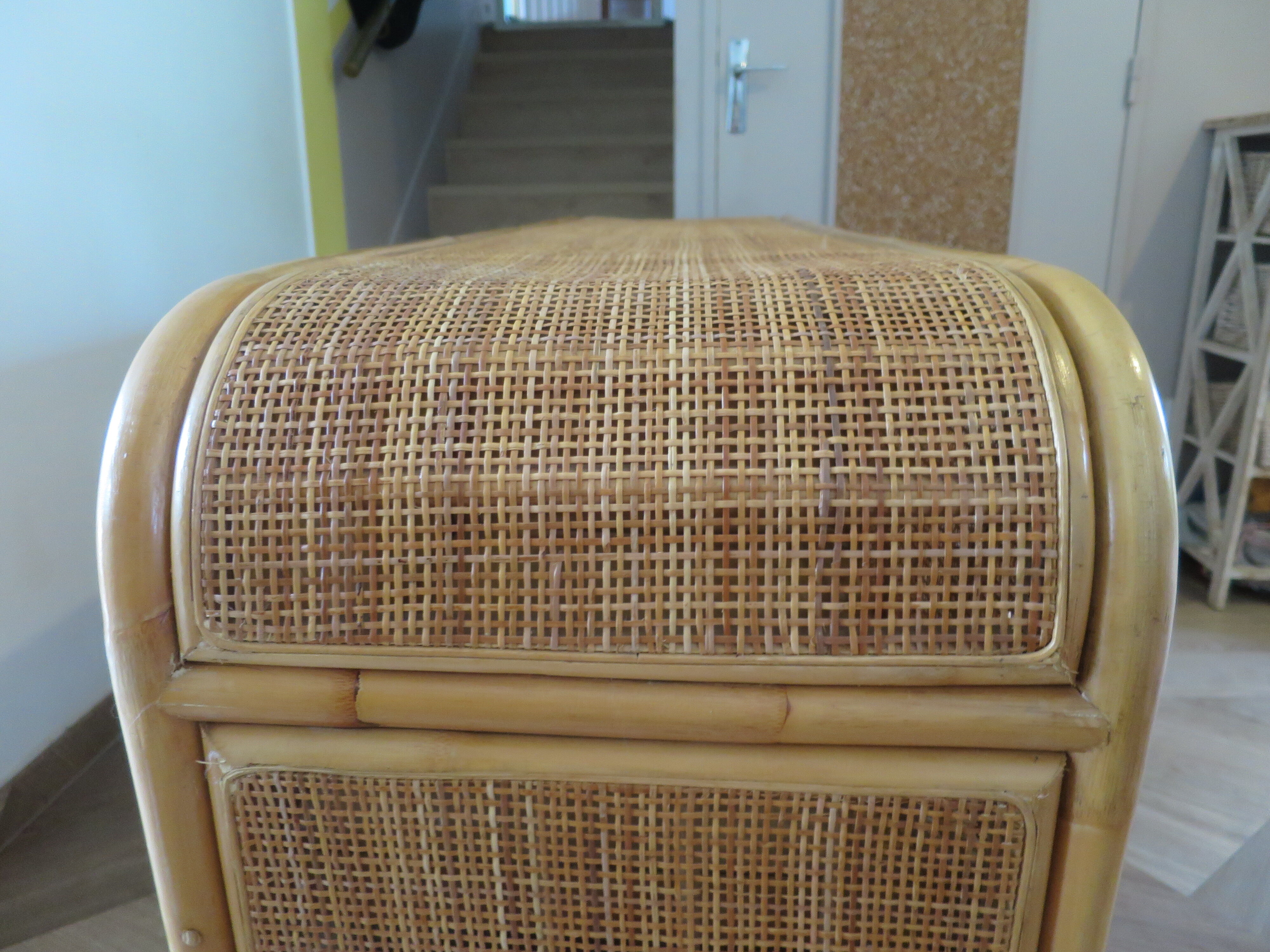 Buffet bas 2 portes -rotin tressé-bambou -cannage