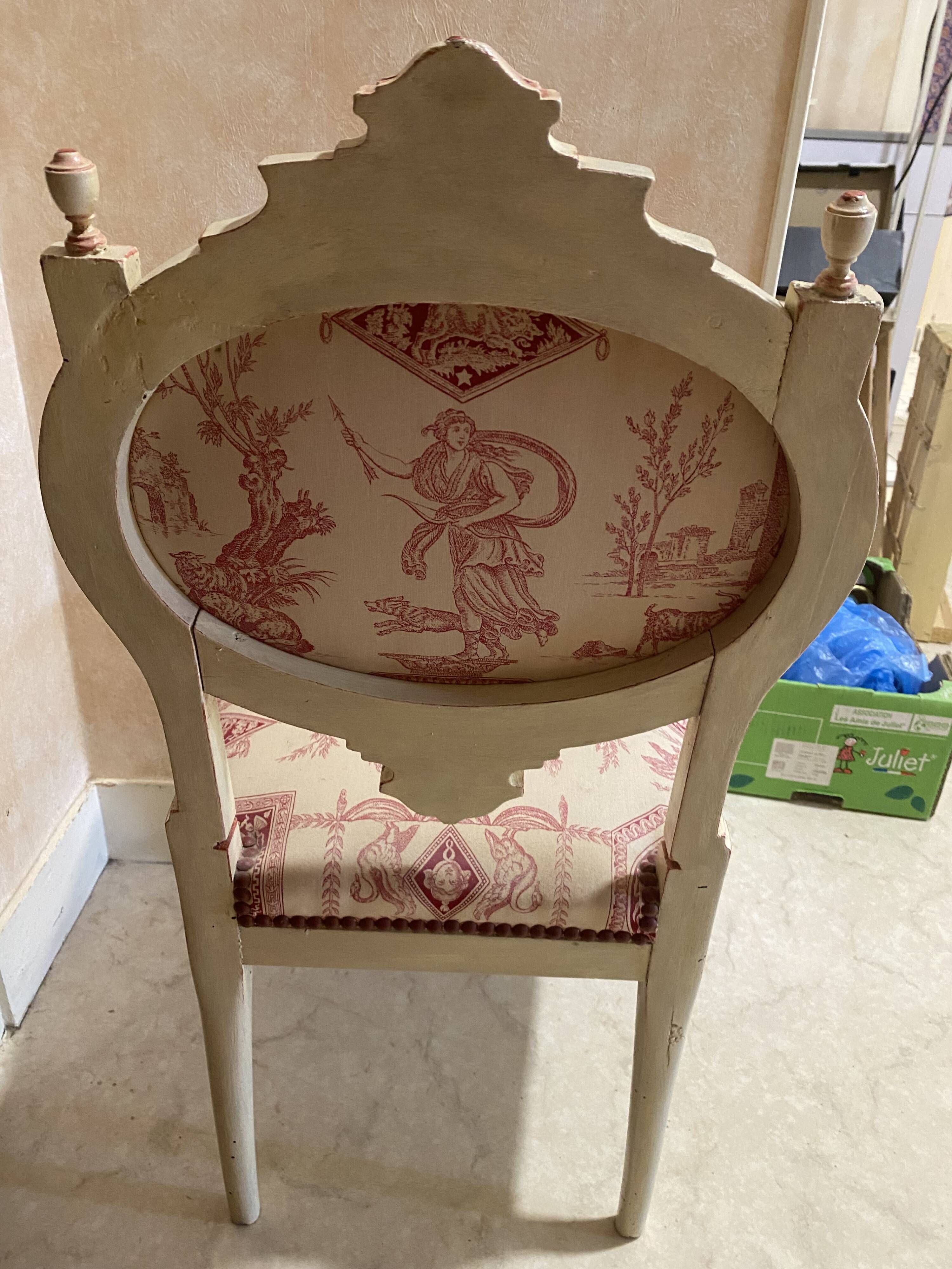 Small tufted chair