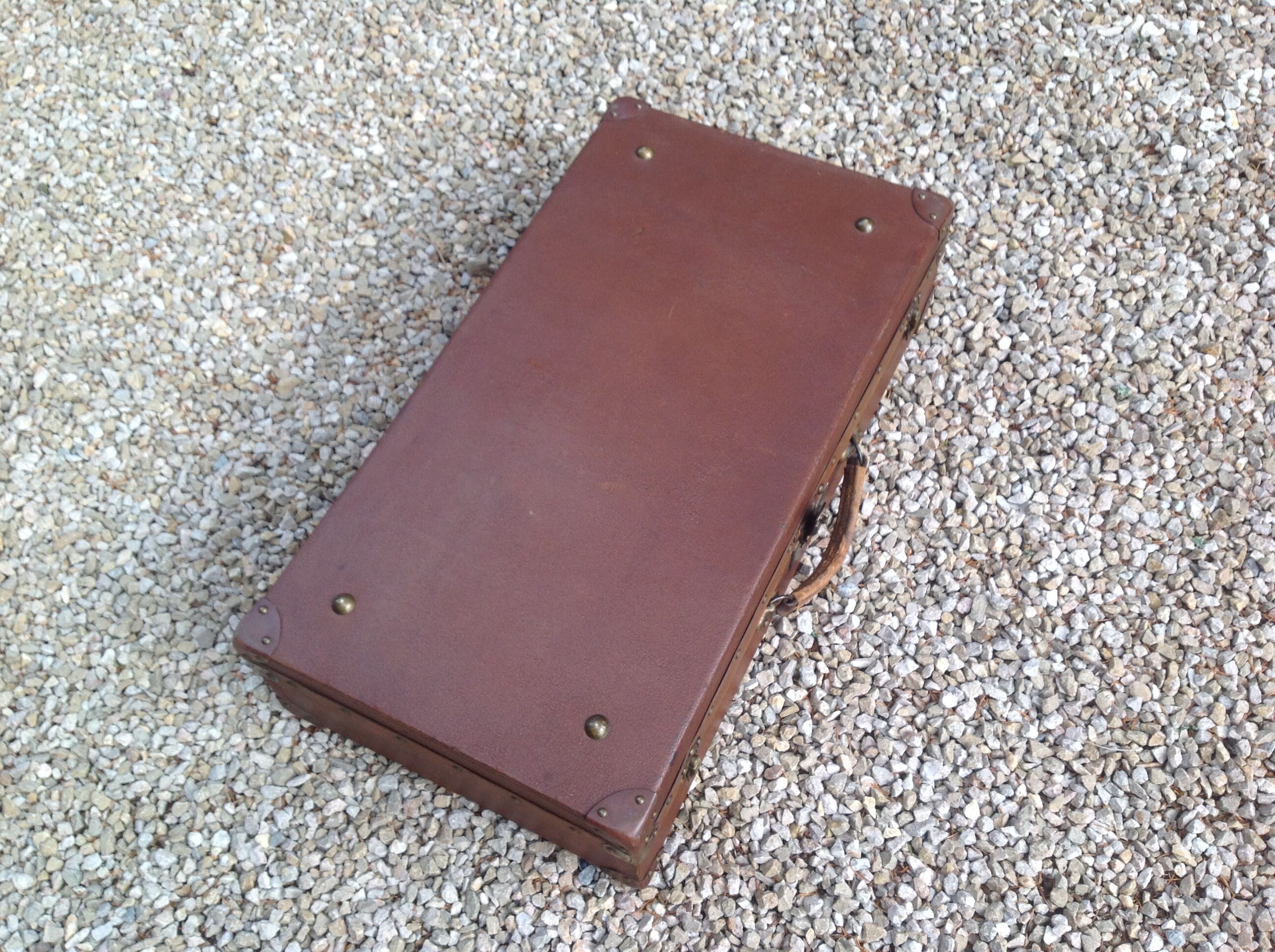 Valise en bois