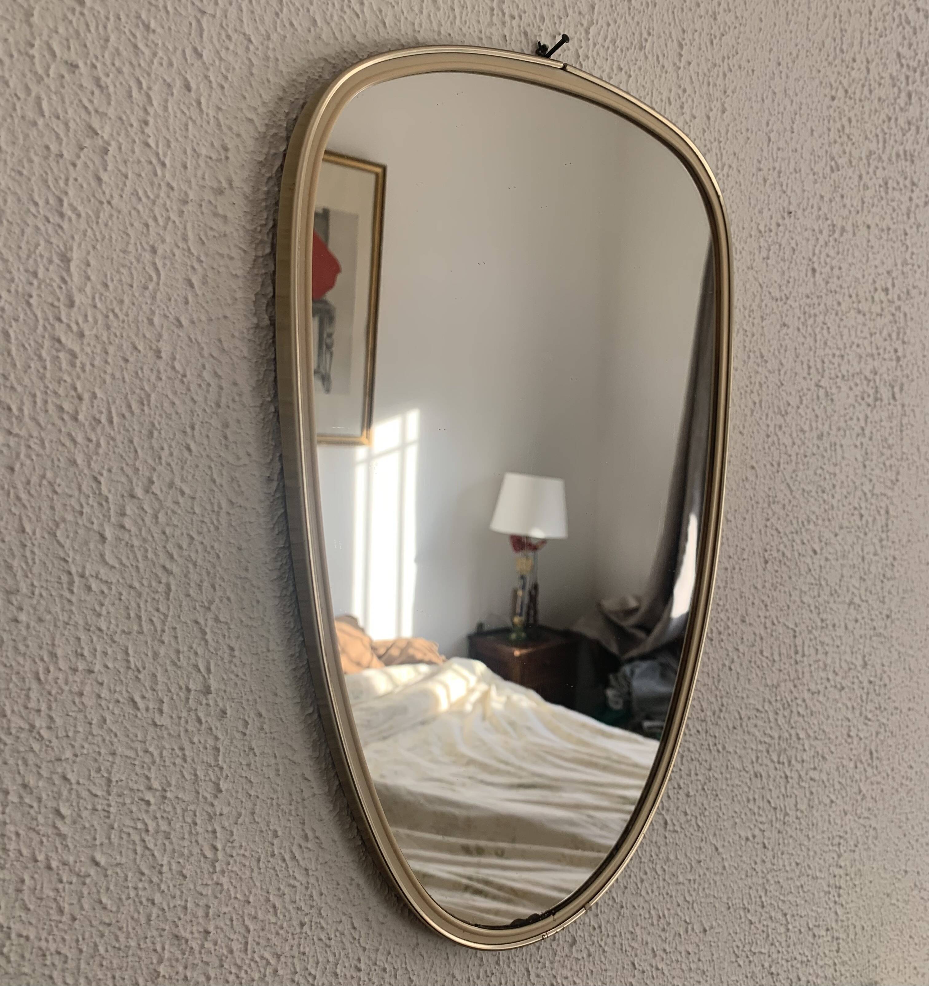 Vintage mirror 1960 free-form asymmetrical rearview mirror - 40 x 26 cm