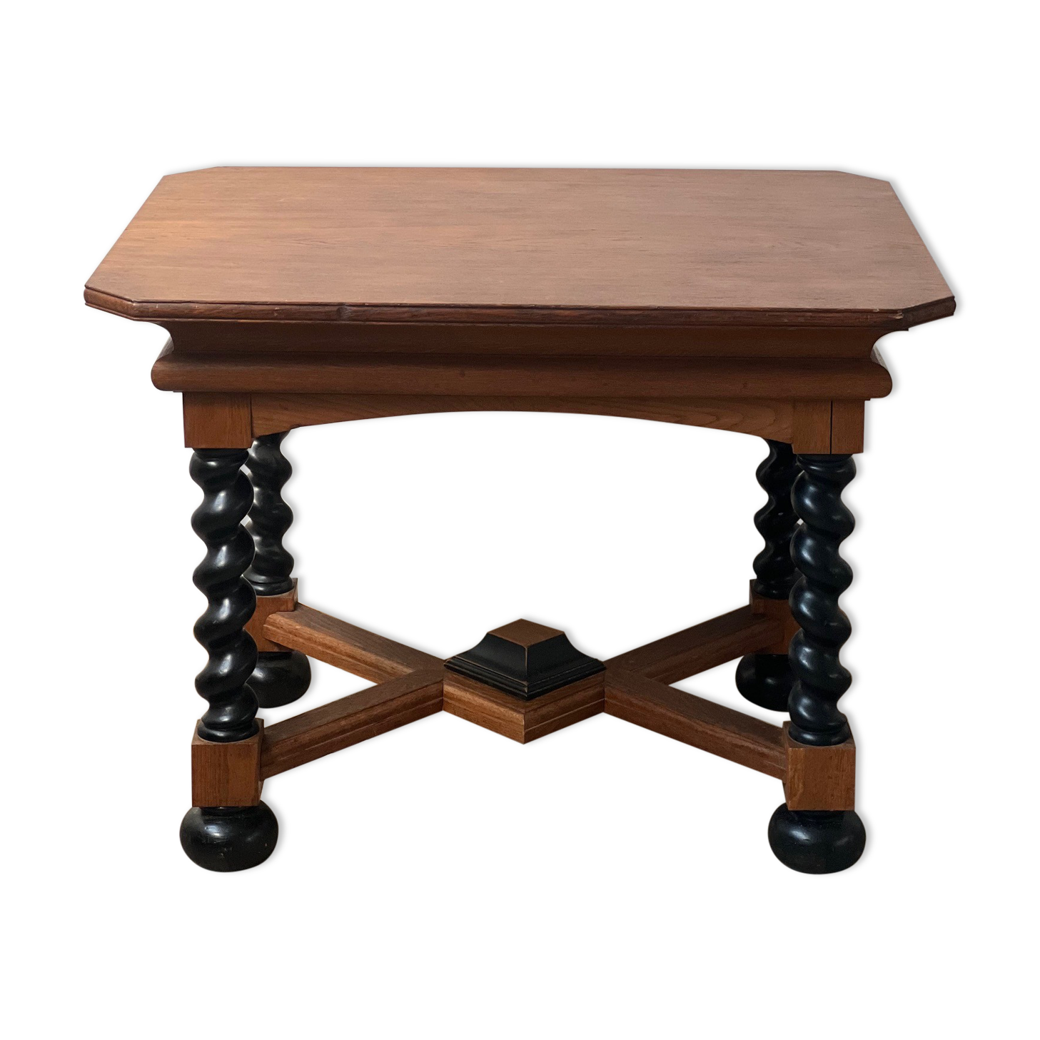 Table 1900