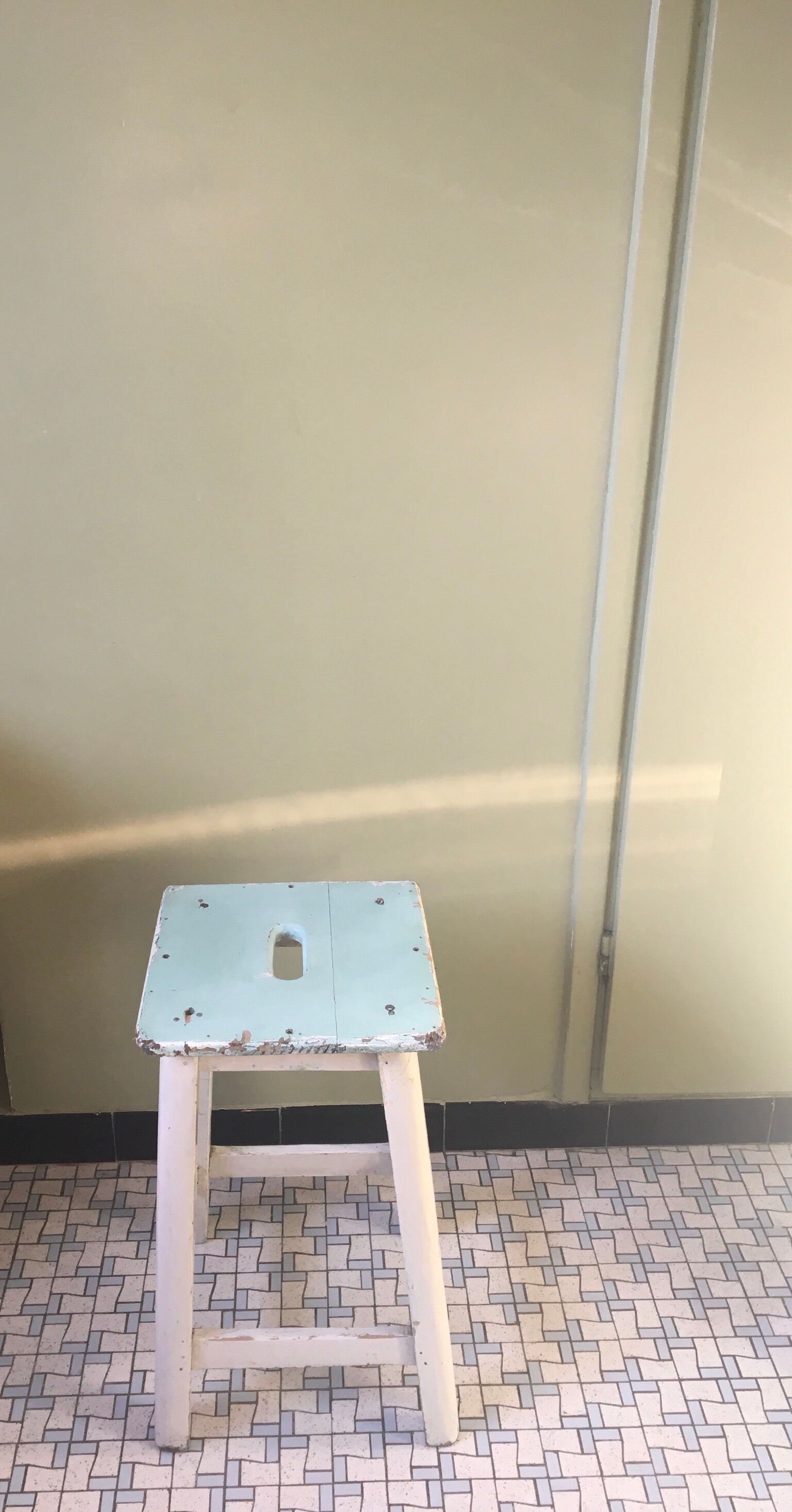 Workshop stool