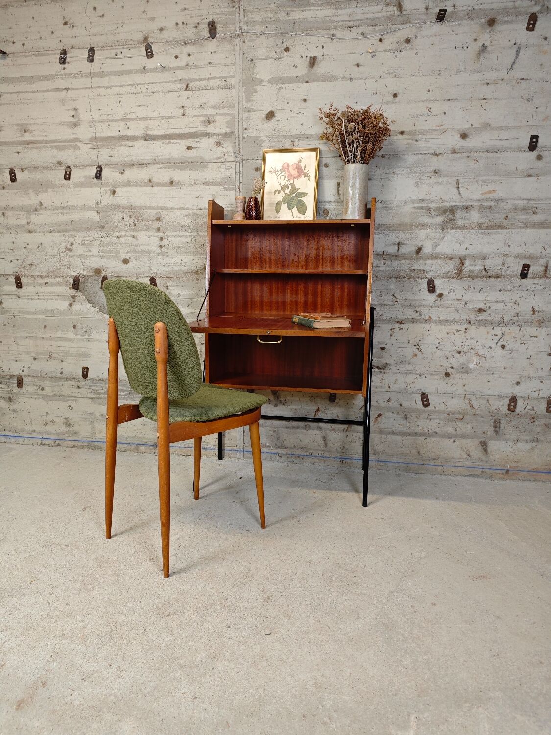 Secretary from the 50s/60s