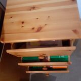 Pine dresser