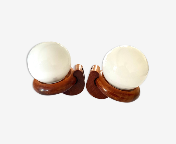 Appliques bois vernis et verre années 60