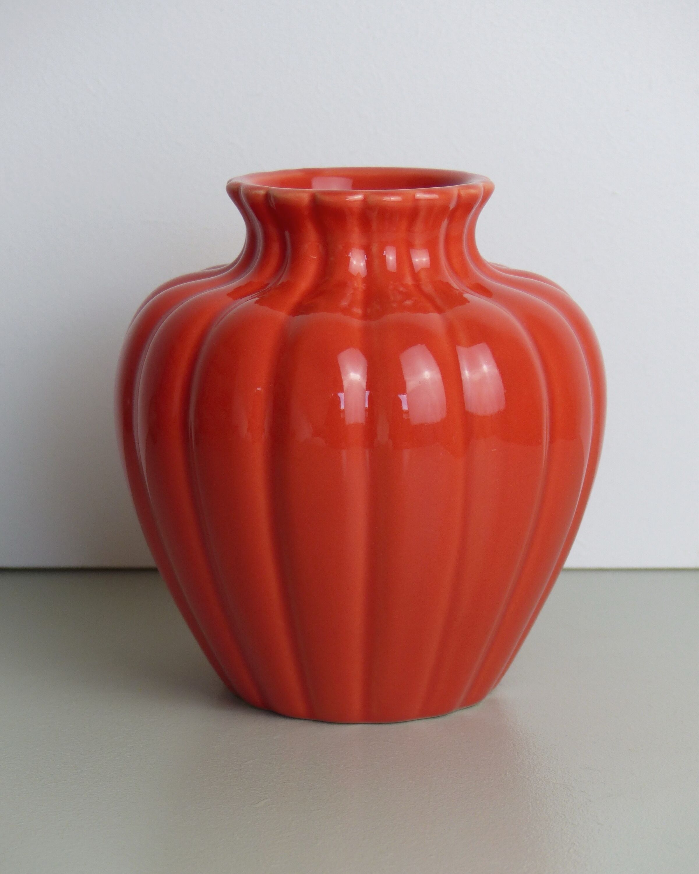 Vase en céramique orange