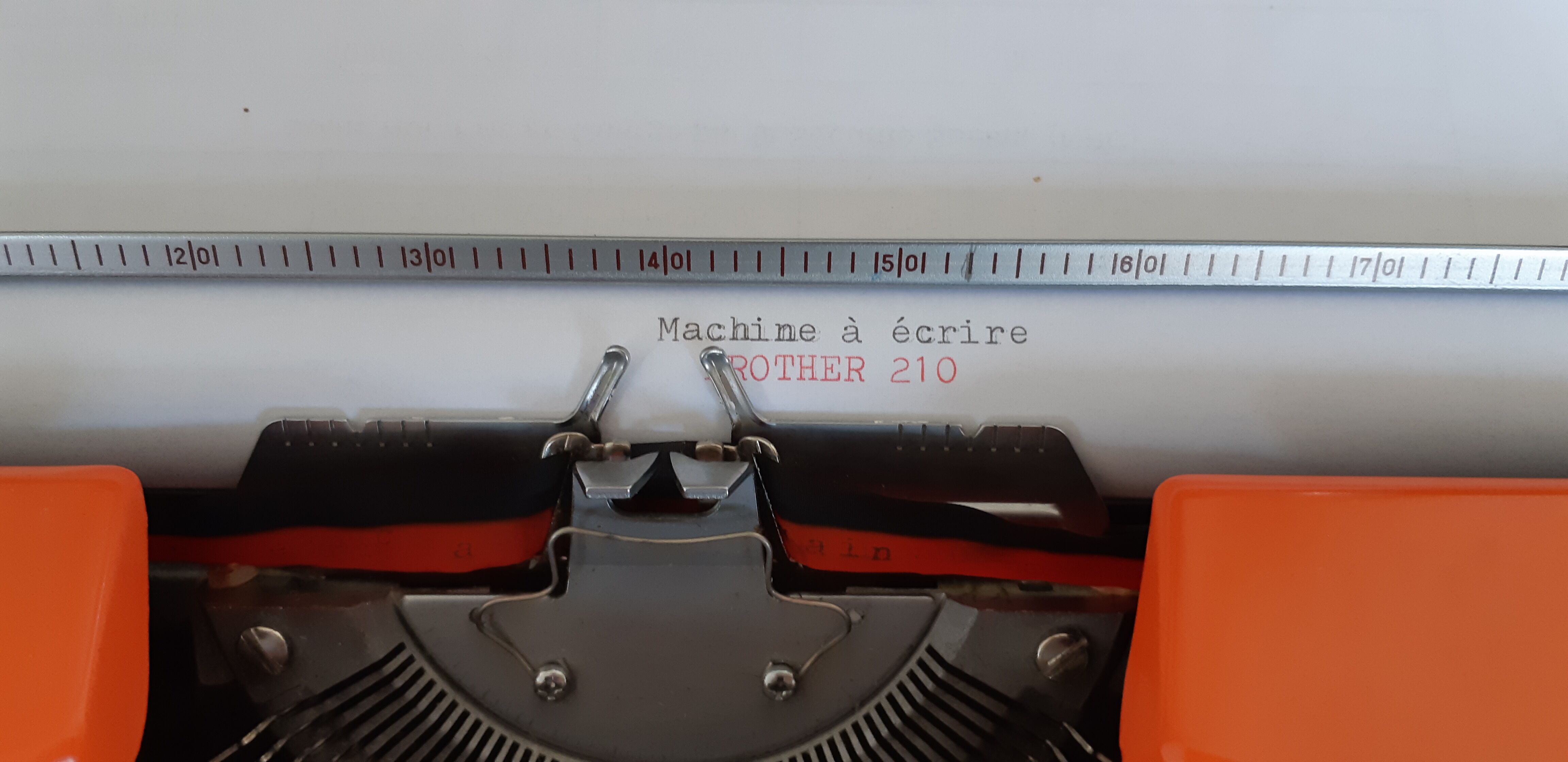 Functional Brother typewriter orange