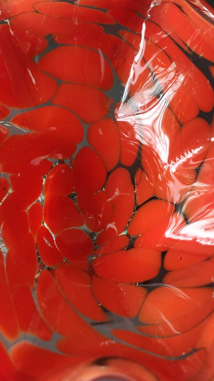 Empty pocket/Basket, Candy basket. In blown art glass. Orange speckled. Murano style