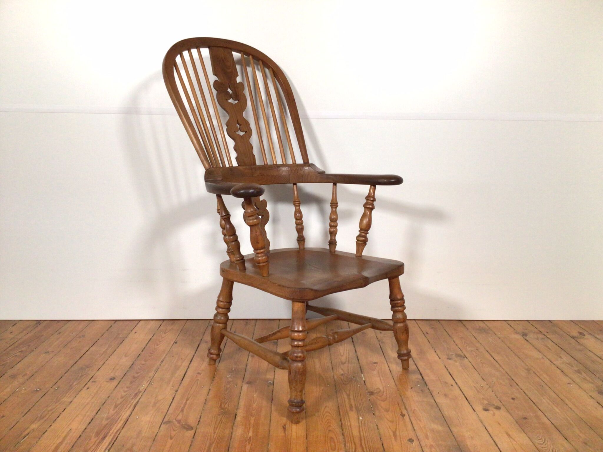 windsor armchair