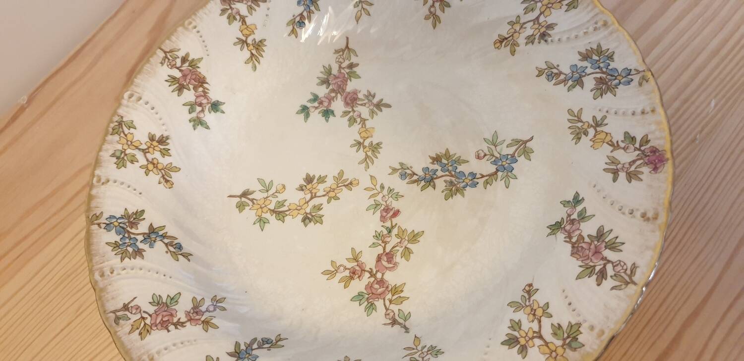 Four Louis XV plates from Sarreguemines