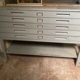 Loom furniture with drawers with metal planes