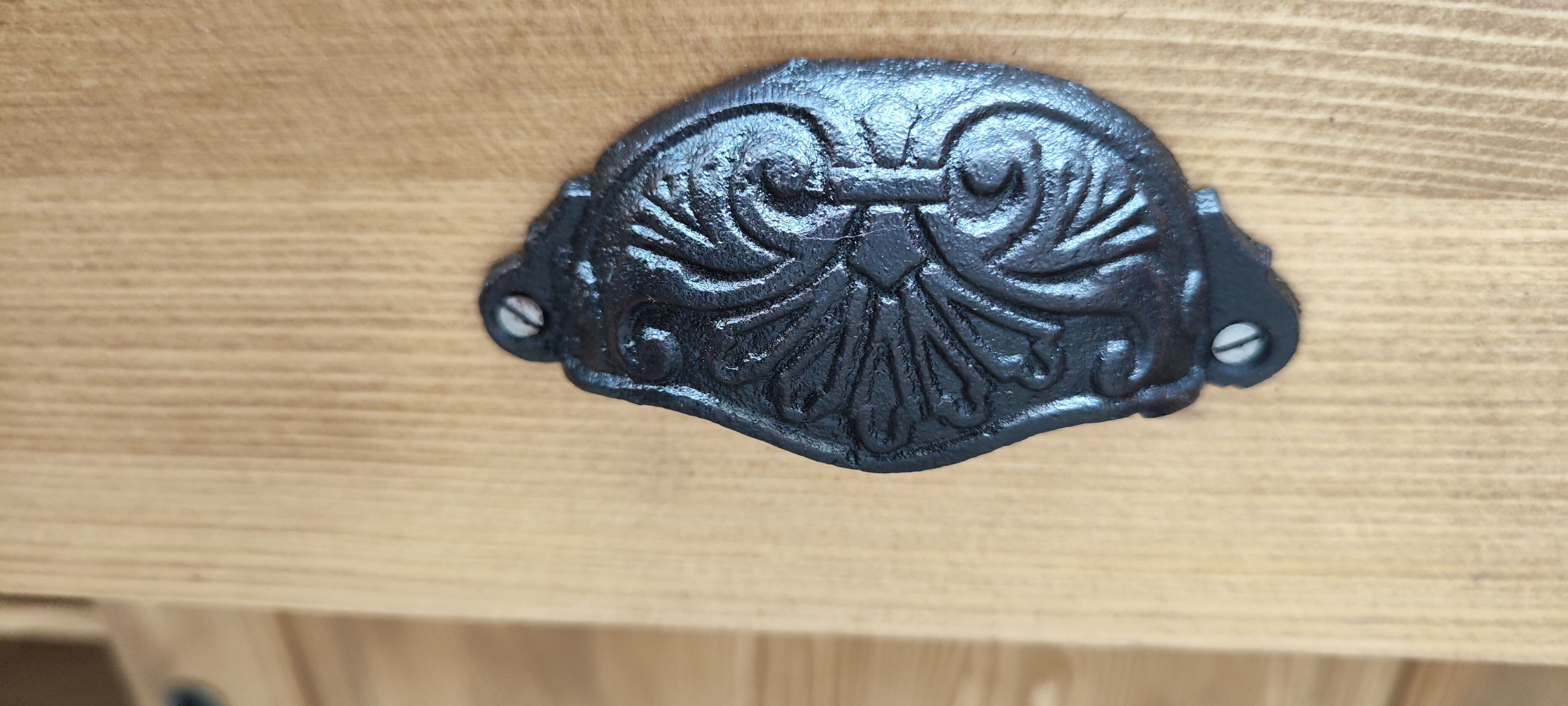 Furniture two sliding doors waxed pine above black patina