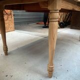 Solid ash table with extension
