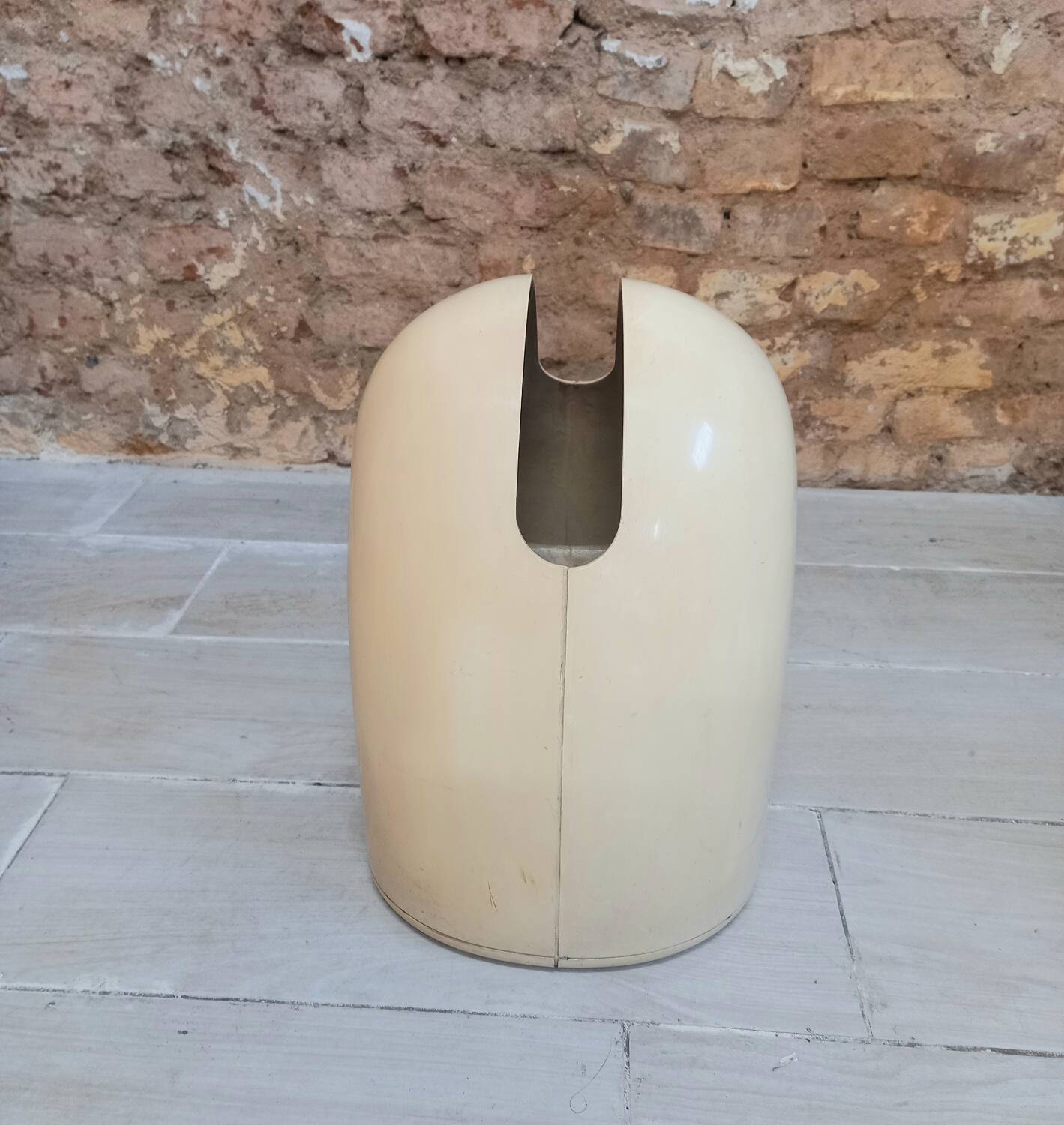 Umbrella stand Noe' by Fontana Arte