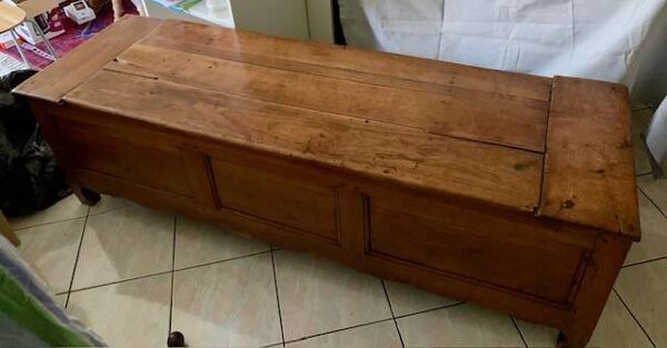 Coffre ancien en bois