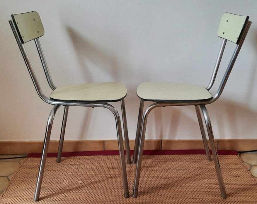 Set of formica chairs
